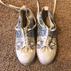 Cat print shoes